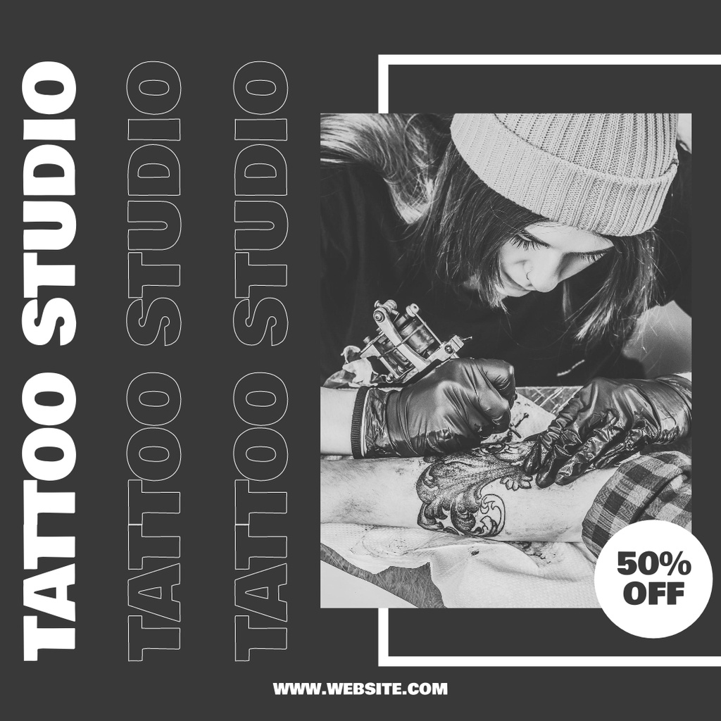Designvorlage Professional Tattoo Studio Service With Discount für Instagram