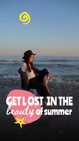 Plantilla de diseño de Crepúsculo junto al mar y cita inspiradora sobre el verano TikTok Video 