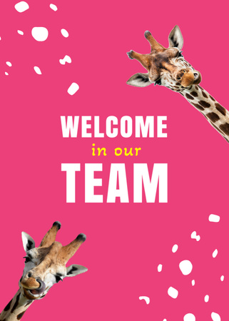 Bem-vindo à nossa equipe, texto com girafas curiosas em rosa Postcard 5x7in Vertical Modelo de Design