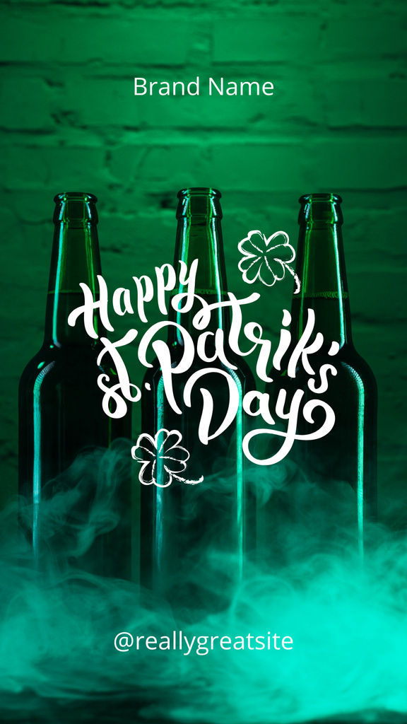Vibrant Holiday Wishes for St. Patrick's Day With Bottles Instagram Story Modelo de Design
