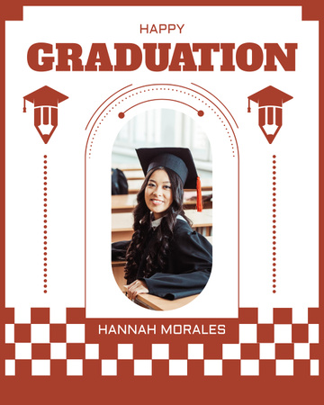 Template di design Congratulazioni per la laurea con la ragazza in cappello accademico Instagram Post Vertical