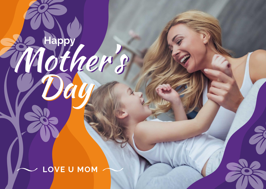 Mother and daughter laughing on Mother's Day Card Modelo de Design