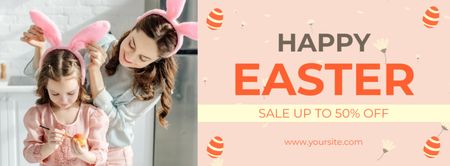 Plantilla de diseño de Anuncio de venta de Pascua con madre e hija en orejas de conejo Facebook cover 