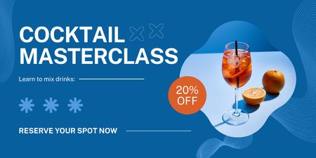 Ontwerpsjabloon van Twitter van Aankondiging Cocktail Masterclass met glas koude Aperol
