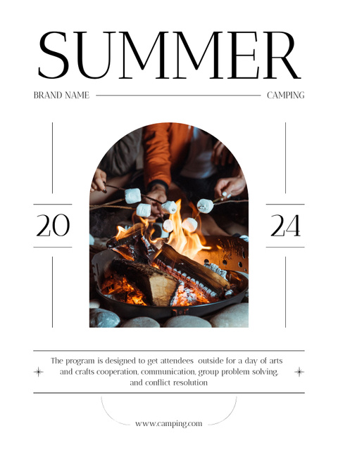 Travelers Frying Marshmallows on Bonfire Poster US Modelo de Design