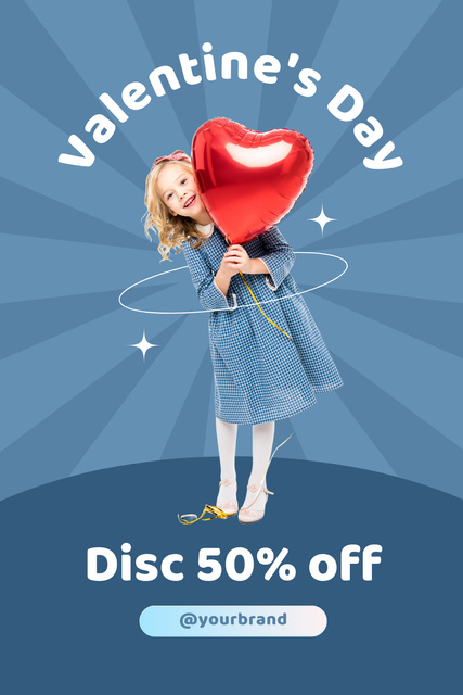Valentine Day Discount Announcement with Cute Little Girl Pinterestデザインテンプレート