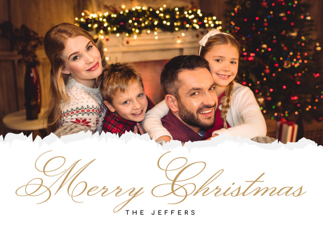 Ontwerpsjabloon van Postcard 5x7in van Christmas Cheers With Happy Family By Fir Tree