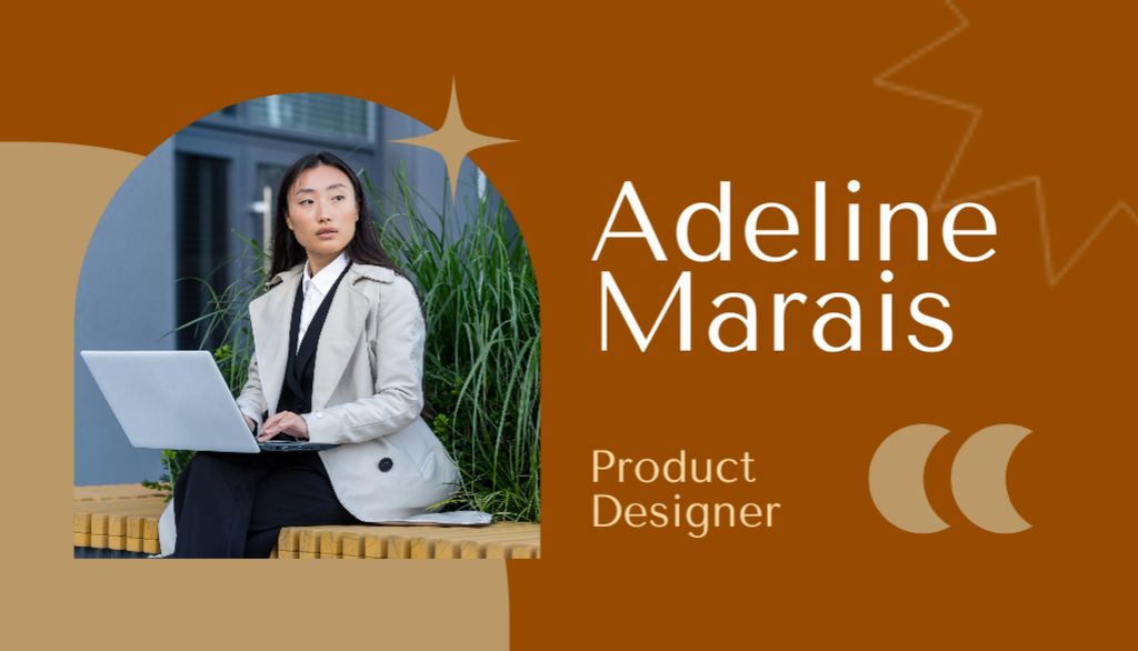 Product Designer Proposal with Attractive Woman Business Card USデザインテンプレート
