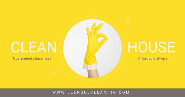 Cleaning Service Ad with Yellow Glove Facebook AD Modelo de Design