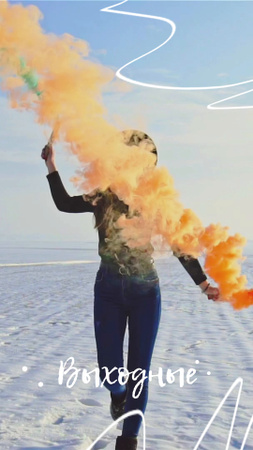 Woman at the Beach in Colorful Smoke TikTok Video – шаблон для дизайна