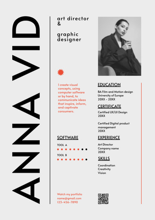 Plantilla de diseño de Habilidades de director de arte y diseñador gráfico con certificado Resume 
