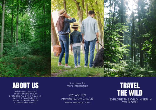 Platilla de diseño Travel Agency Service Offer for Family Vacation Brochure