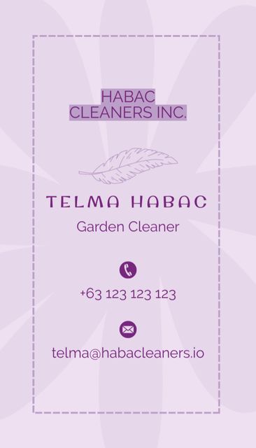 Template di design Garden Cleaner Offer with Leaf Business Card US Vertical