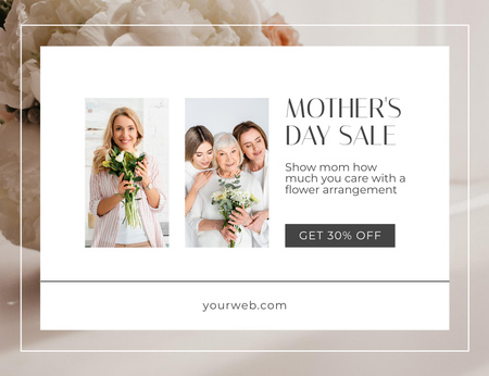 Designvorlage Muttertagsverkauf mit Frauen mit Frühlingsblumen für Thank You Card 5.5x4in Horizontal