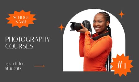 Photography Courses Ad with Friendly Photographer Business card Modelo de Design