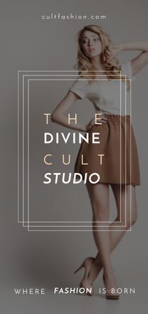 Designvorlage Fashion Studio Ad Blonde Woman in Casual Clothes für Flyer DIN Large
