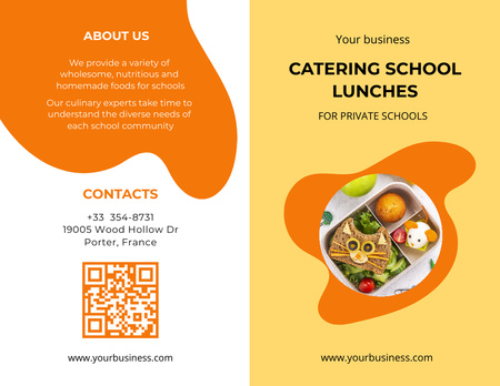 School Food Ad Brochure 8.5x11in Bi-fold Tasarım Şablonu