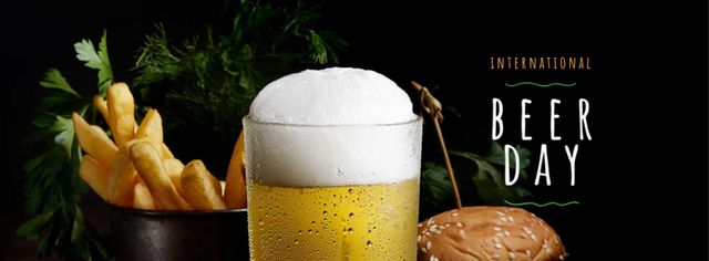 Beer Day Announcement with Glass and Snacks Facebook cover Modelo de Design
