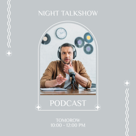 Noční talkshow reklama s reproduktorem Podcast Cover Šablona návrhu