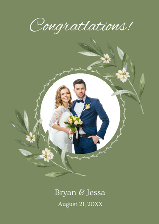 Designvorlage Wedding Announcement With Happy Newlyweds für Postcard 5x7in Vertical