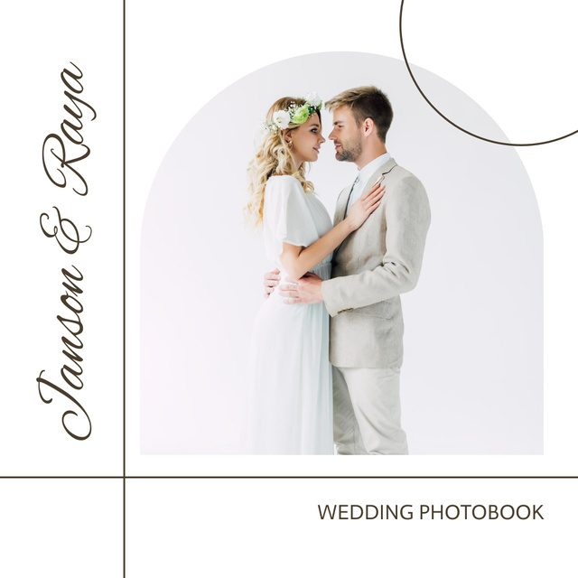Platilla de diseño Wedding Photos with Gorgeous Young Couple Photo Book