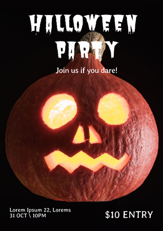 Ontwerpsjabloon van Poster van Halloween Party Announcement with Couple in Costumes
