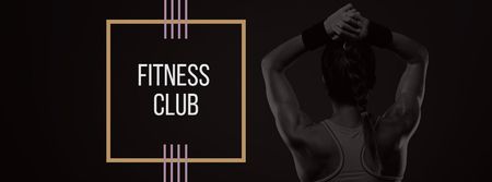 Plantilla de diseño de anuncio de club de fitness con cuerpo fuerte de ajuste de mujer Facebook cover 
