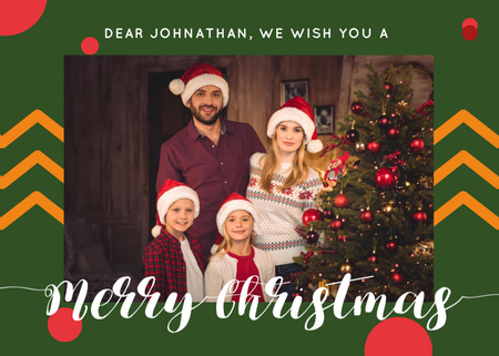 Plantilla de diseño de Merry Christmas Greeting with Family by Fir Tree Postcard 5x7in 
