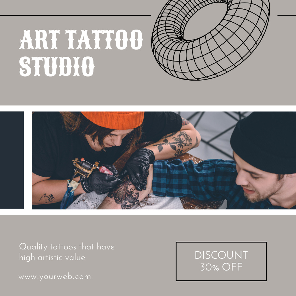 Ontwerpsjabloon van Instagram van Qualified Tattooist In Art Studio Service Offer With Discount