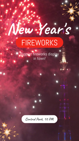 Platilla de diseño Splendid Fireworks On New Year Evening TikTok Video
