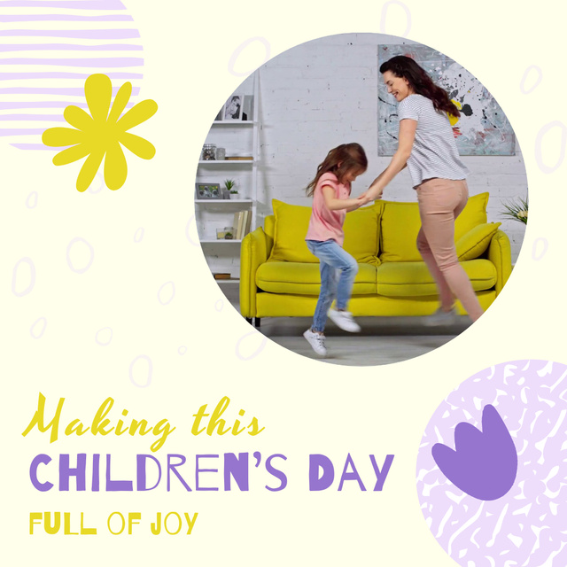 Mom Dancing with Daughter in Living Room on Children's Day Animated Postデザインテンプレート