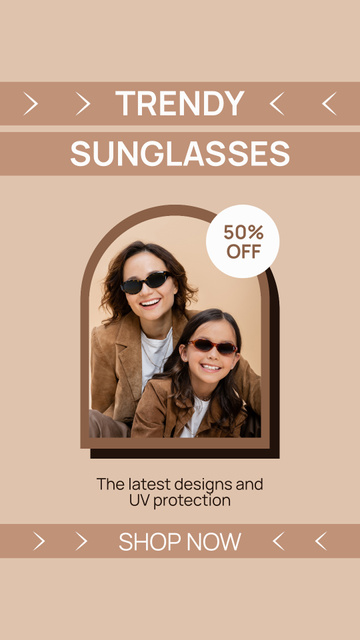 Ontwerpsjabloon van Instagram Video Story van Branded Sunglasses Sale Offer for Whole Family