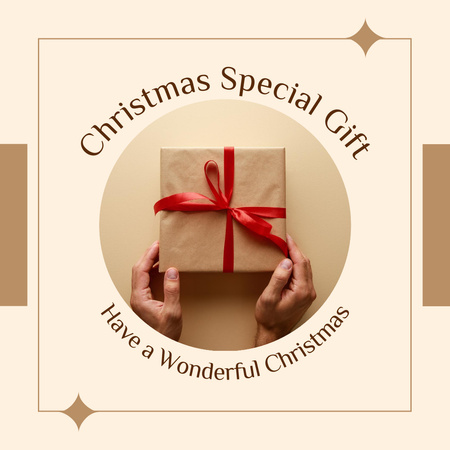 Plantilla de diseño de Man Holding Christmas Gift Box Instagram AD 