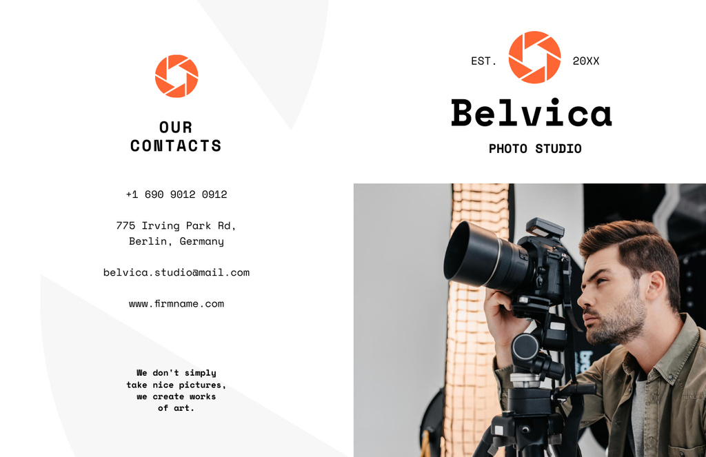 Services of Photo Studio to Rent Brochure 11x17in Bi-fold tervezősablon
