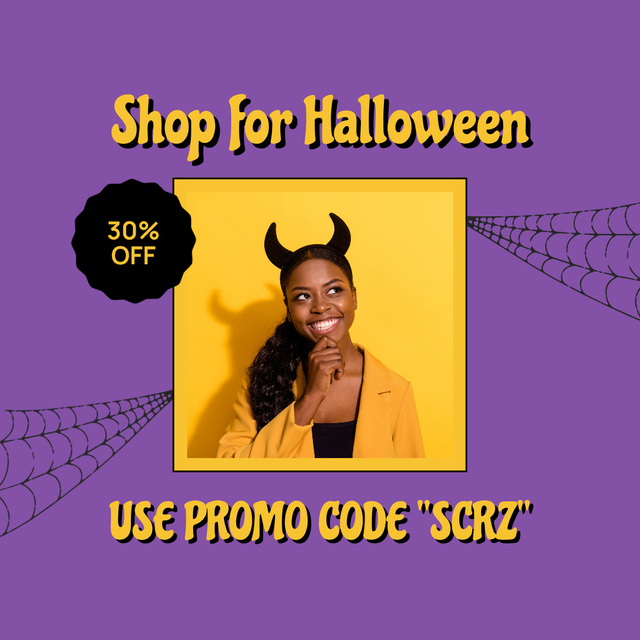 Plantilla de diseño de Creepy Halloween Stuff With Discount In Shop Animated Post 
