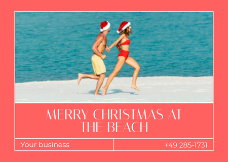 Young Couple in Christmas Santa Hats Running at Sea Beach Card Šablona návrhu