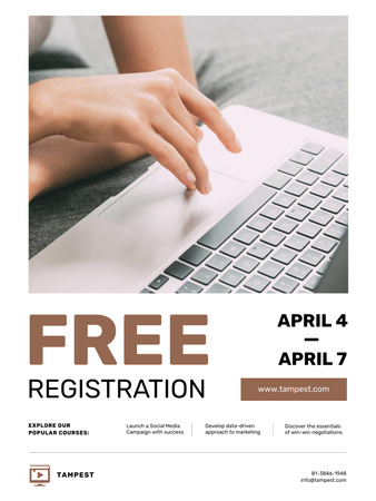 Ontwerpsjabloon van Poster US van Online Courses Offer with Woman typing on laptop