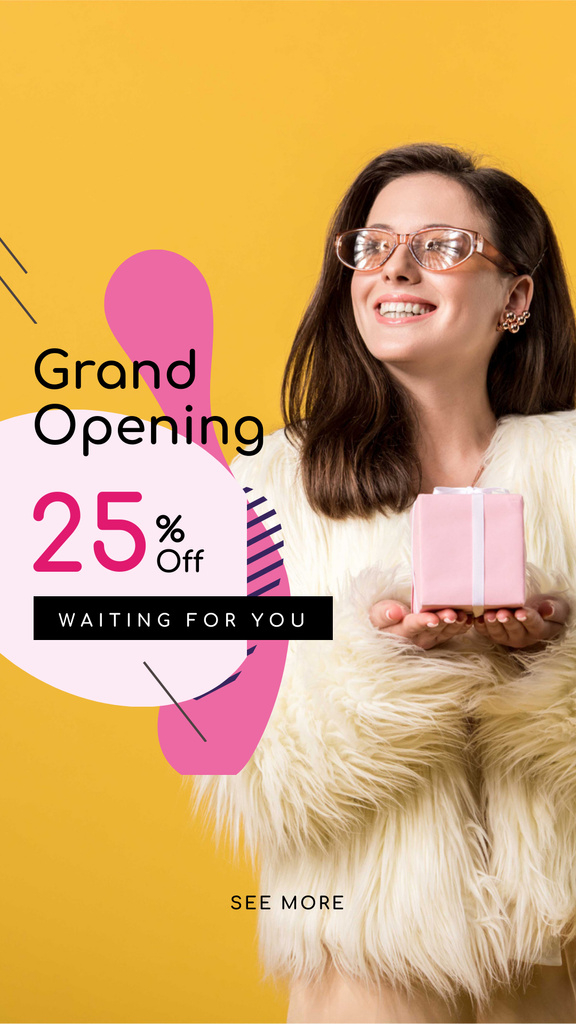 Platilla de diseño Store Opening Announcement Woman with Gift Box Instagram Story