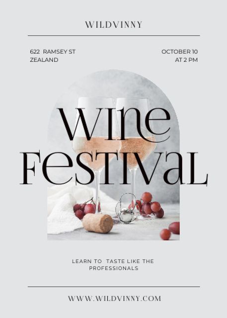 Ad of Wine Tasting Festival with Grapes on Table Invitation Modelo de Design
