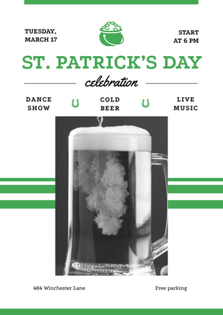 St.Patricks Day Celebration with Glass of cold Beer Poster Modelo de Design