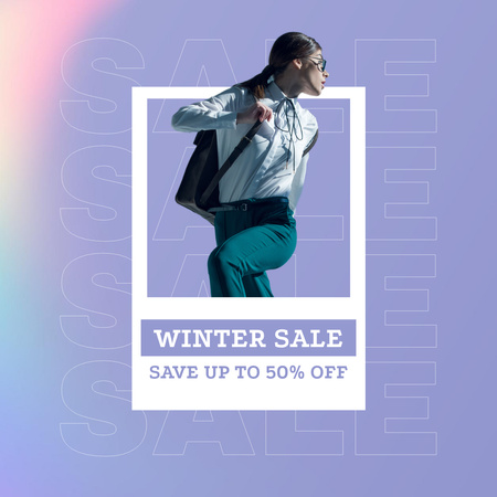 Предложение зимней распродажи с женщиной на фоне градиенте Instagram – шаблон для дизайна