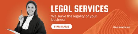 Template di design Offerta di servizi legali con giudice sorridente LinkedIn Cover