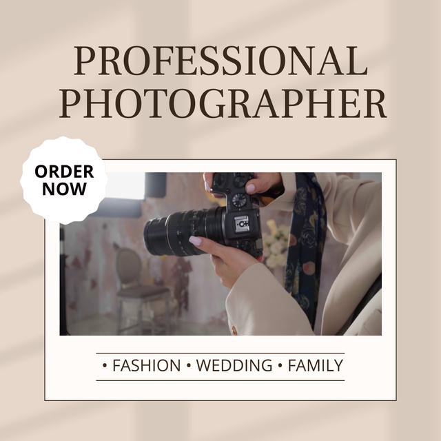 Szablon projektu Qualified Photographer Services Offer For Events Animated Post
