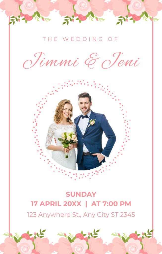Announcement of Wedding with Cute Young Wedding Couple Invitation 4.6x7.2in Tasarım Şablonu