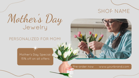 Platilla de diseño Mother's Day Personalized Jewelry With Discount Full HD video