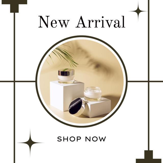 Plantilla de diseño de New Arrival Skin Care Announcement with Products Instagram 