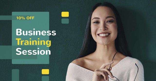 Ontwerpsjabloon van Facebook AD van Business Training Offer with Smiling Businesswoman