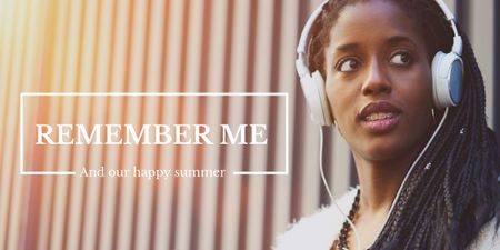 Designvorlage Inspirierende Phrase mit afroamerikanischer Frau, die Kopfhörer trägt für Image