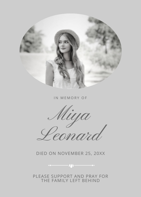 Platilla de diseño Funeral Remembrance with Black and White Photo of Woman Postcard 5x7in Vertical