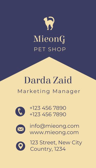 Ontwerpsjabloon van Business Card US Vertical van Marketing Manager Service in Pet Shop Offer